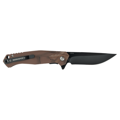 Bison River BR1071 brown Mossy Oak camo everyday carry knife with a black anodized engraving plate.